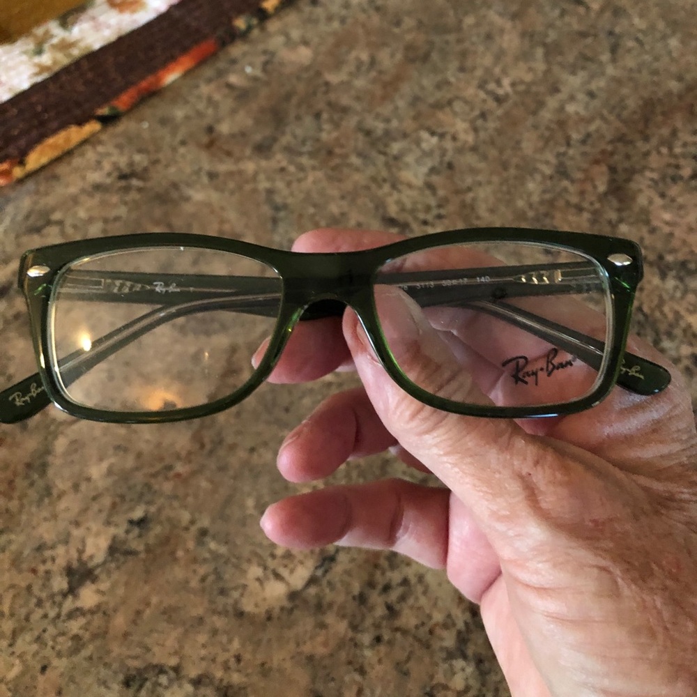 Authentic Women’s RayBan Green Eyeglass Frames-New